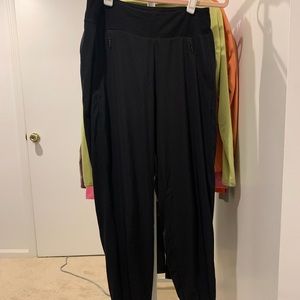 Athleta Lined Soho Pant